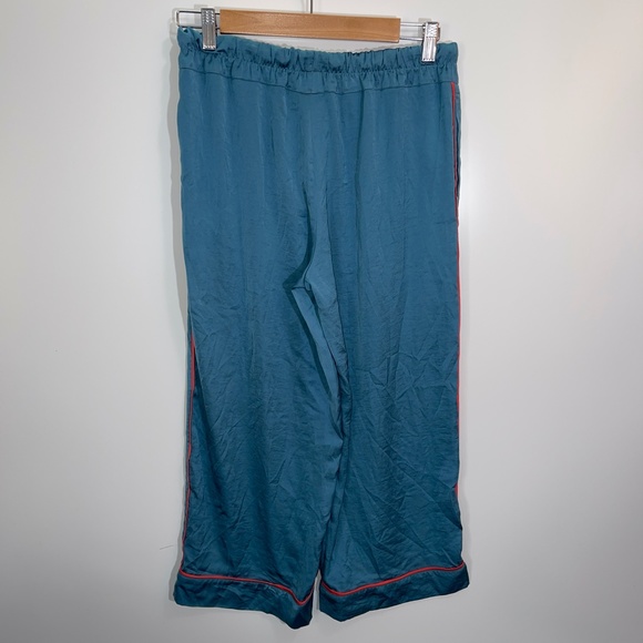 Room Service Short Sleeve and pant pajama set Size M - Picture 7 of 8